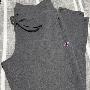 Champion Men’s Gray Logo Jogger Sweatpants